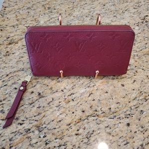 Louis Vuitton Zippy Wallet in Bordeaux Empreinte Leather